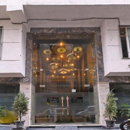 Hotel Nityaa Suites 뉴델리 외부 사진