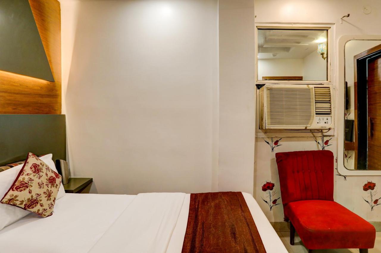 Hotel Nityaa Suites 뉴델리 외부 사진