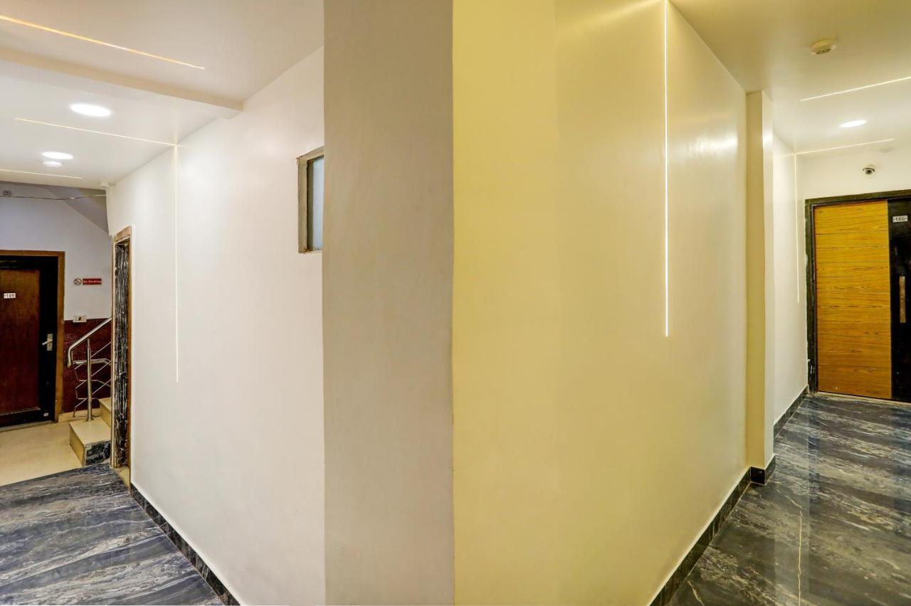 Hotel Nityaa Suites 뉴델리 외부 사진