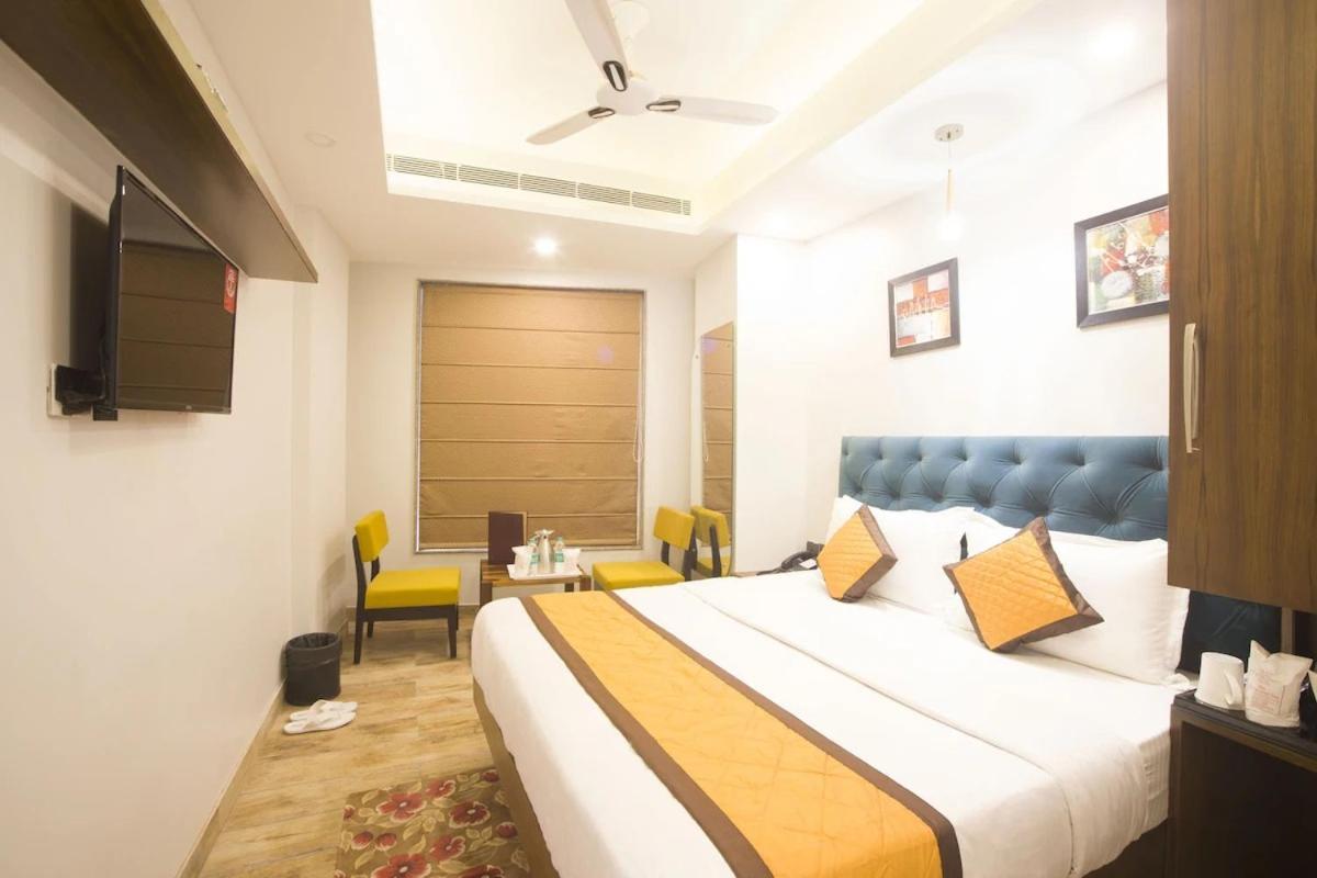 Hotel Nityaa Suites 뉴델리 외부 사진